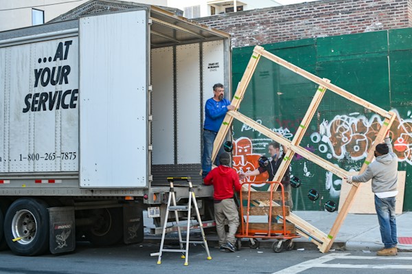 How To Make Moving Day Less Stressful 1 img