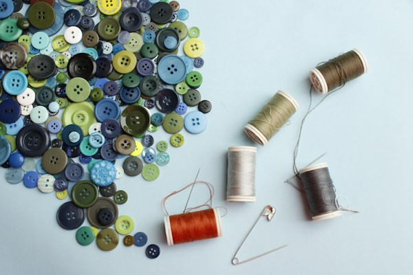 A Beginner's Guide to Choosing the Right Sewing Machine 2 img