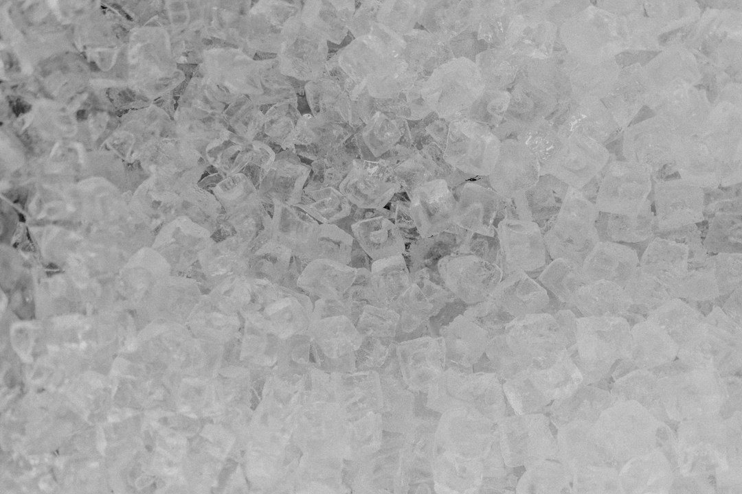 Tips for Proper Maintenance and Care of Ice Makers 2 img