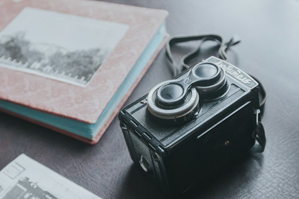 How To Let Go of Sentimental Items You No Longer Need 2 img